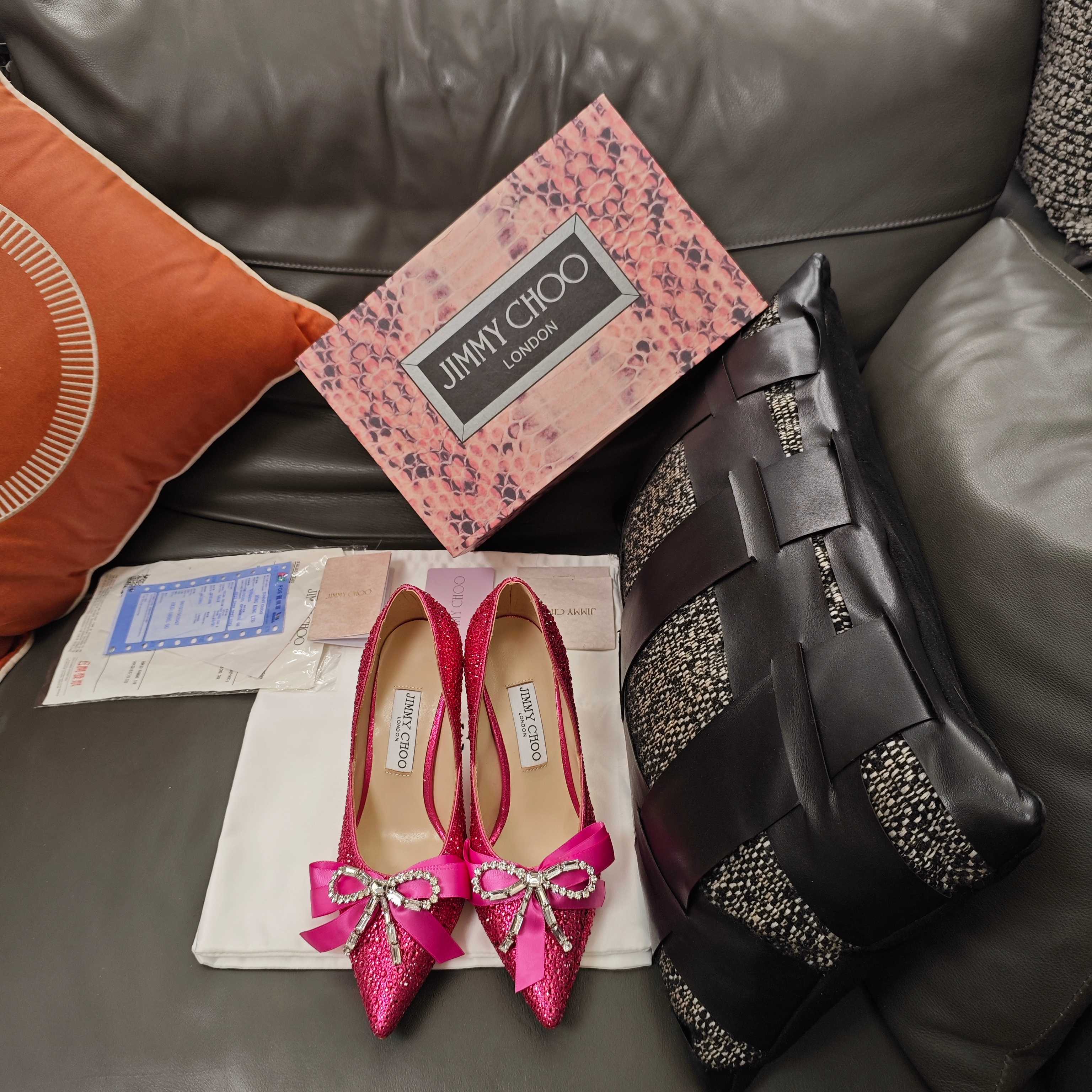 Jimmy 26s Crystal Pumps 85 Pink Silk Satin Cowhide 596335