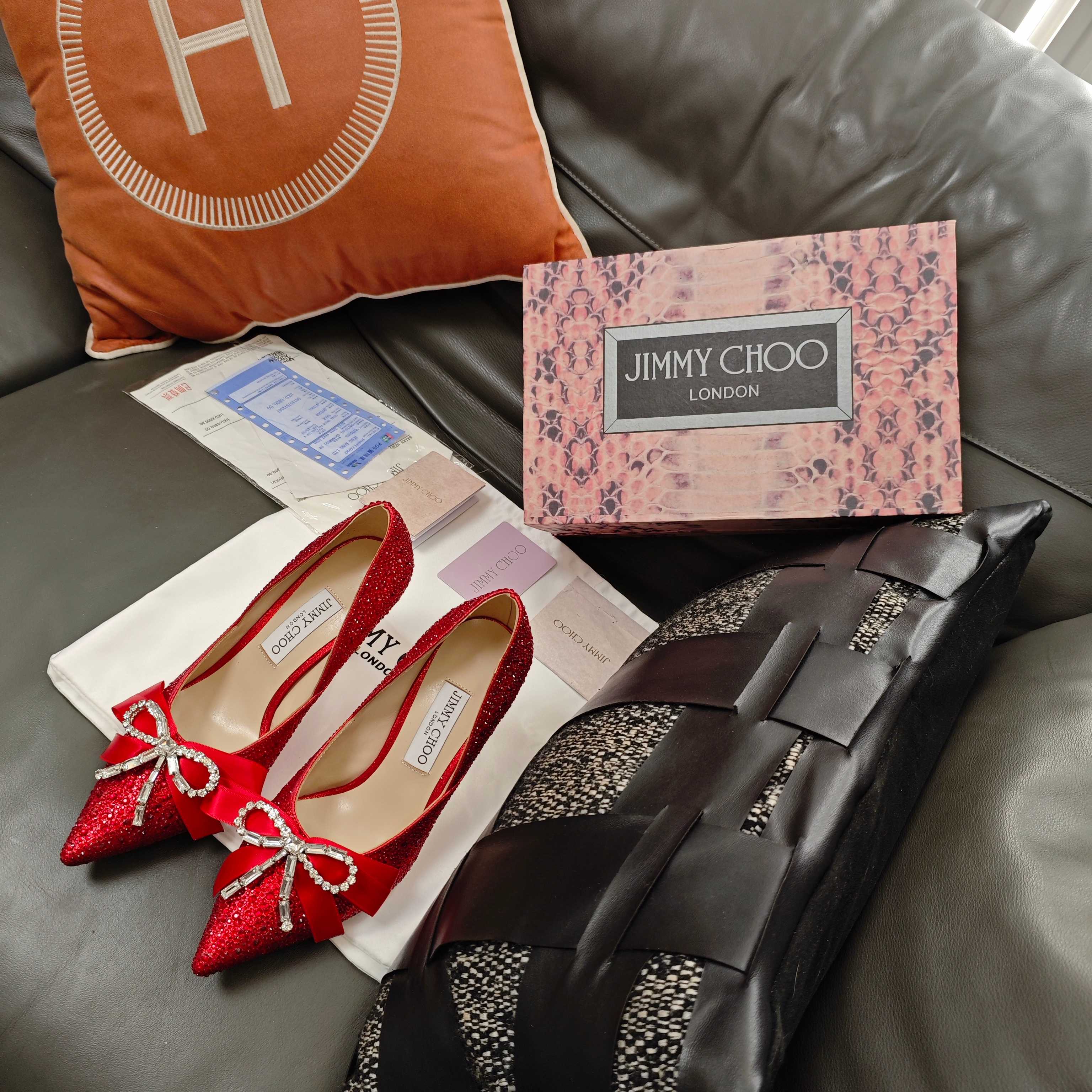 Jimmy 26s Crystal Pumps 85 Red Silk Satin Cowhide 596336