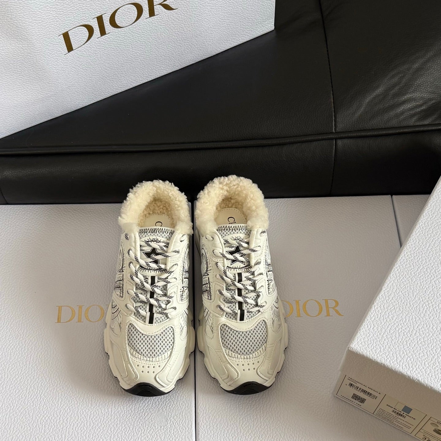 Dior 25 Chrono Sneakers Cream Black Mesh Calfskin 531390