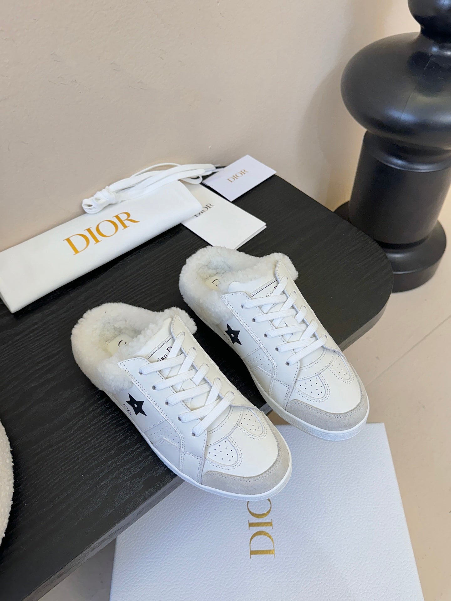 Dior 25 Star Sneaker White Black Suede Cowhide 530613
