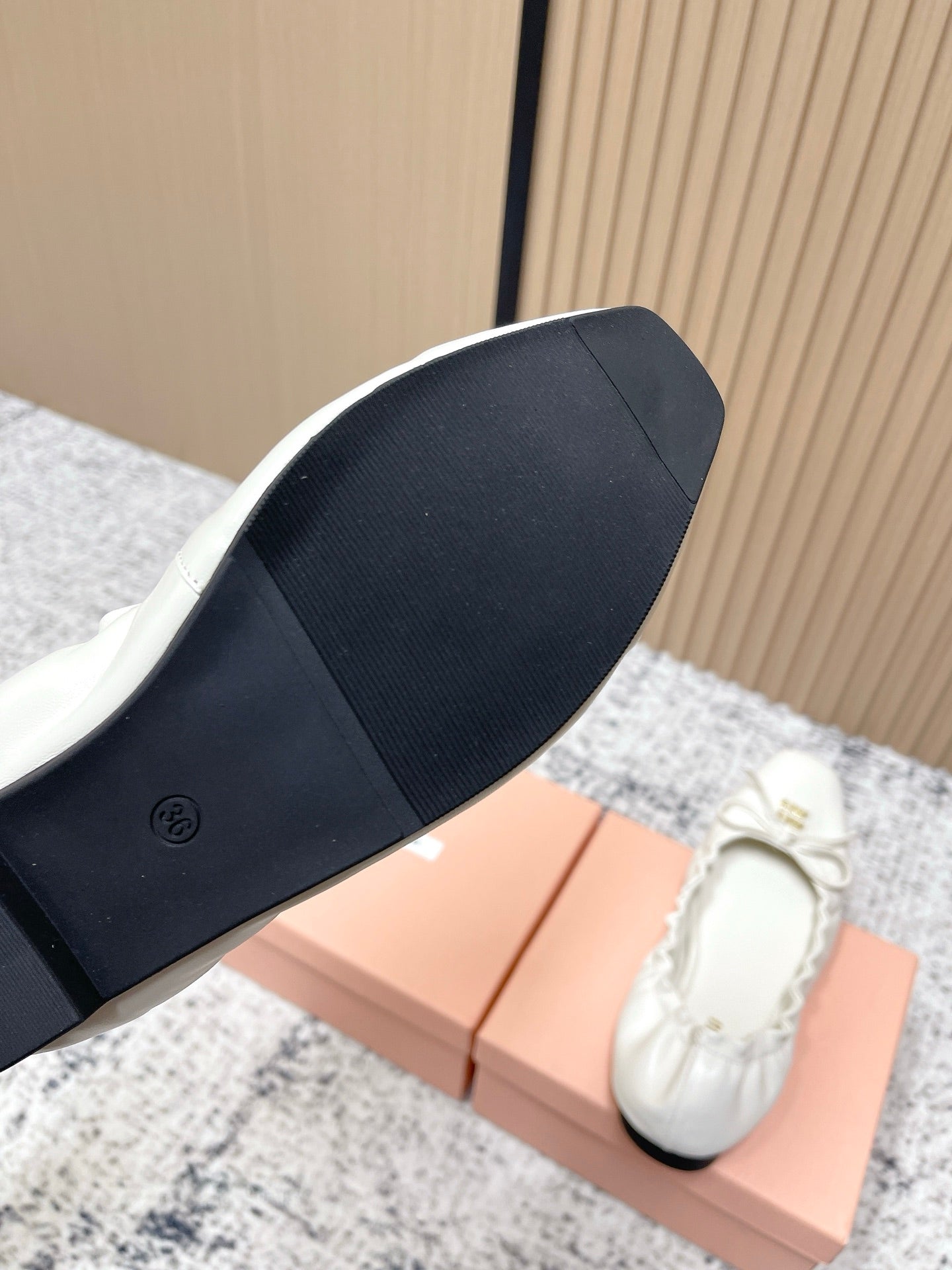 Miu  Mary Jane Flat White Sheepskin 591573