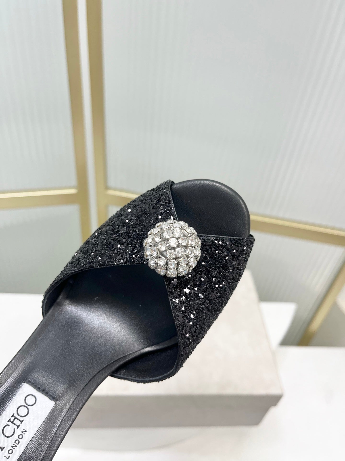 Jimmy 26s Peep-Toe High Heels  85 Black Lace Sheepskin 605975