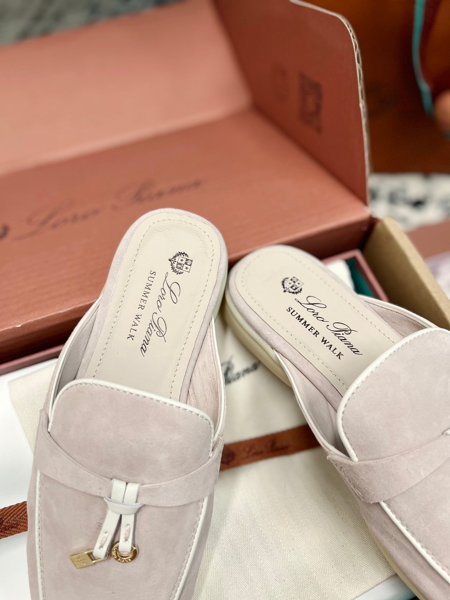 Loro Piana Light Grey White Suede Charms Walk Flat Mules