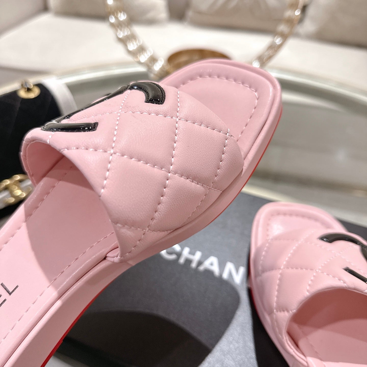 CC 26s Platform Slippers Pink Black Sheepskin 627071