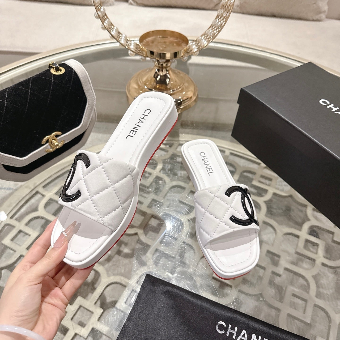 CC 26s Platform Slippers White Black  Sheepskin 627073