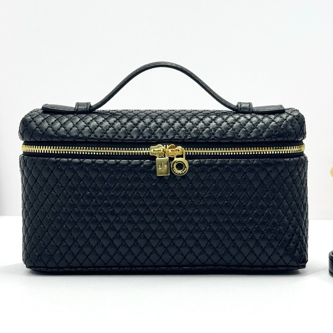 LP 2026 Extra Pocket L19 Black /Sun Gold Lambskin