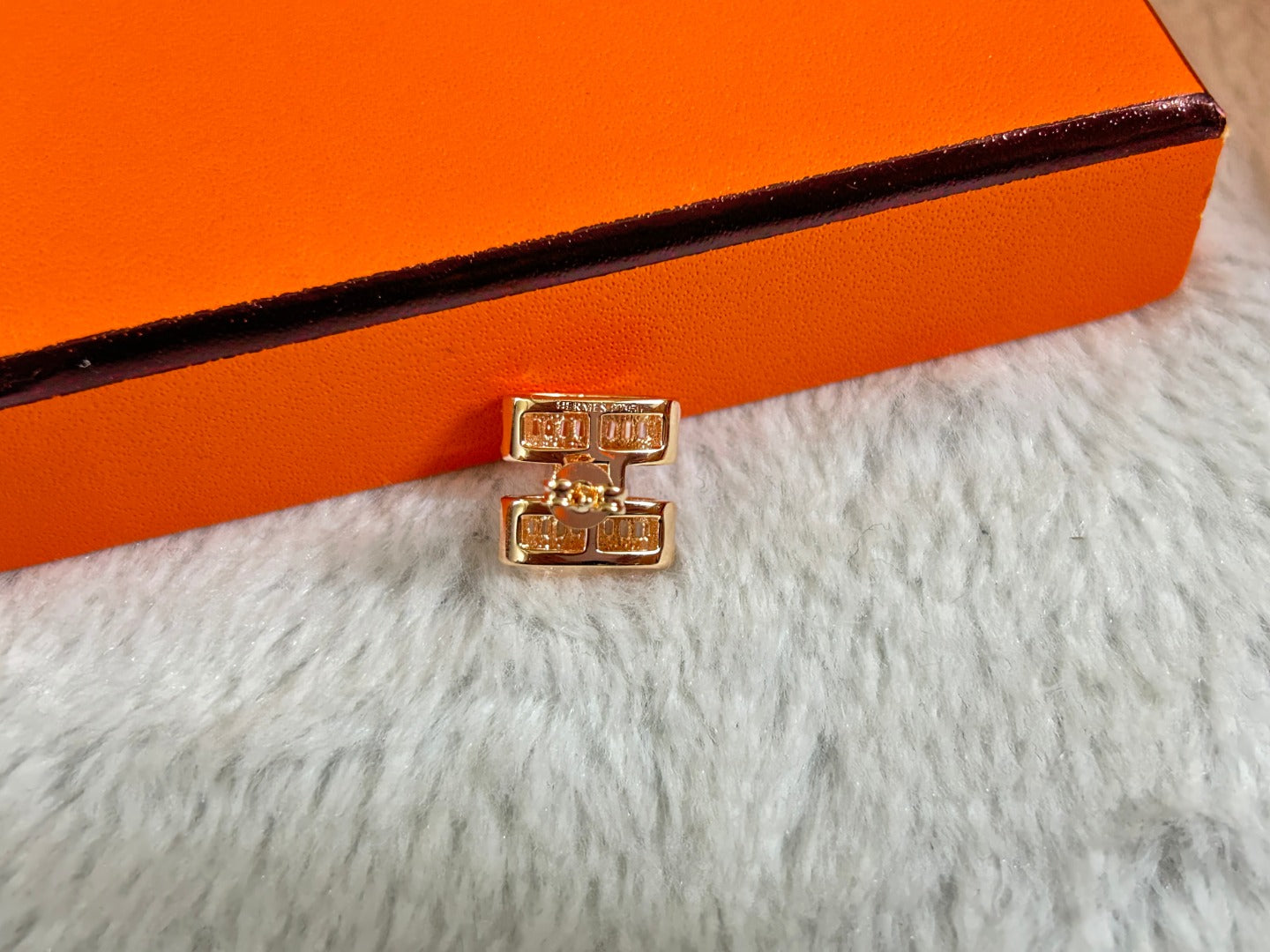 H STUD EARRINGS WITH DIAMONDS