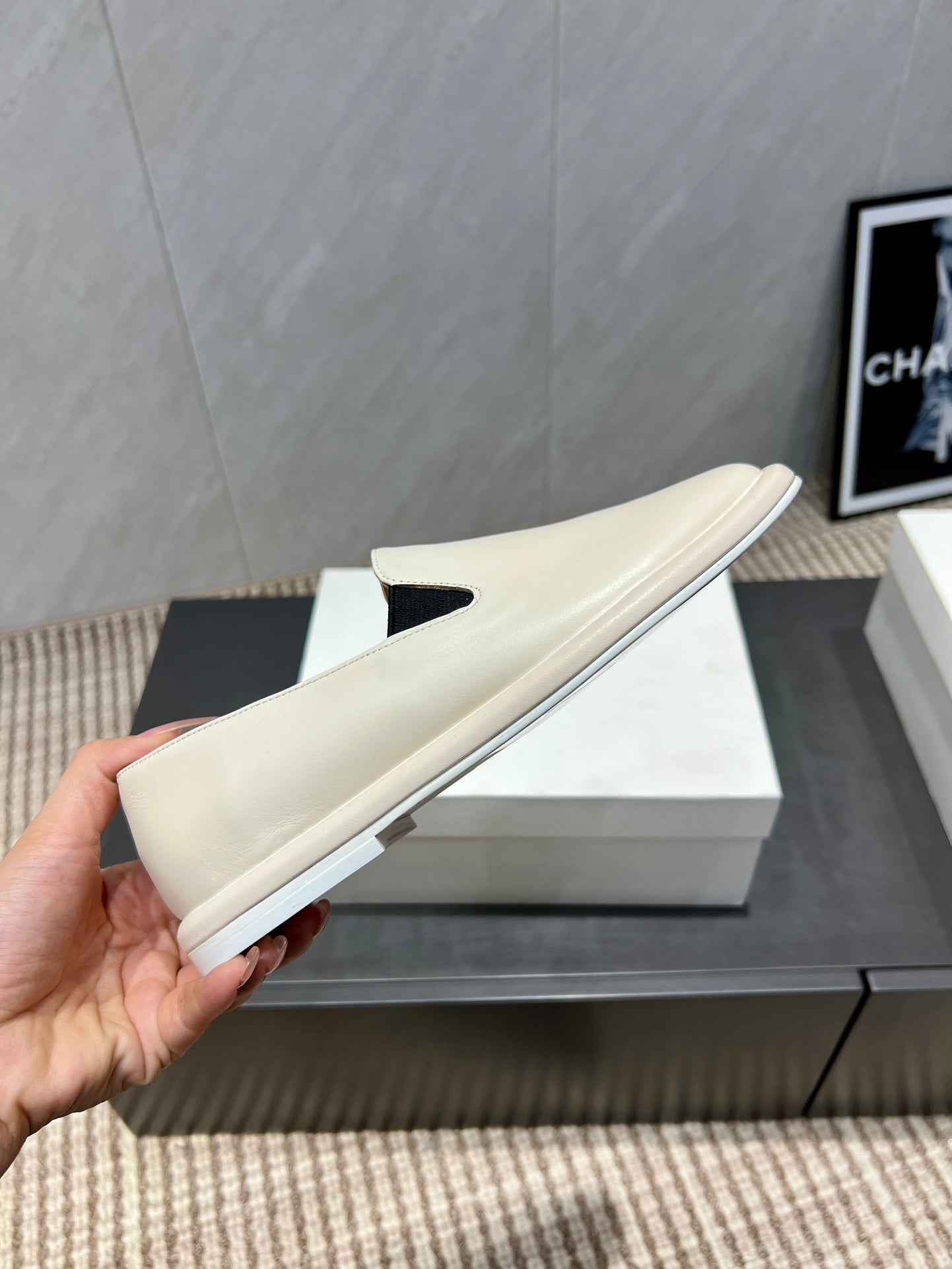 The Row 2025 Loafer Cream Cowhide 540487