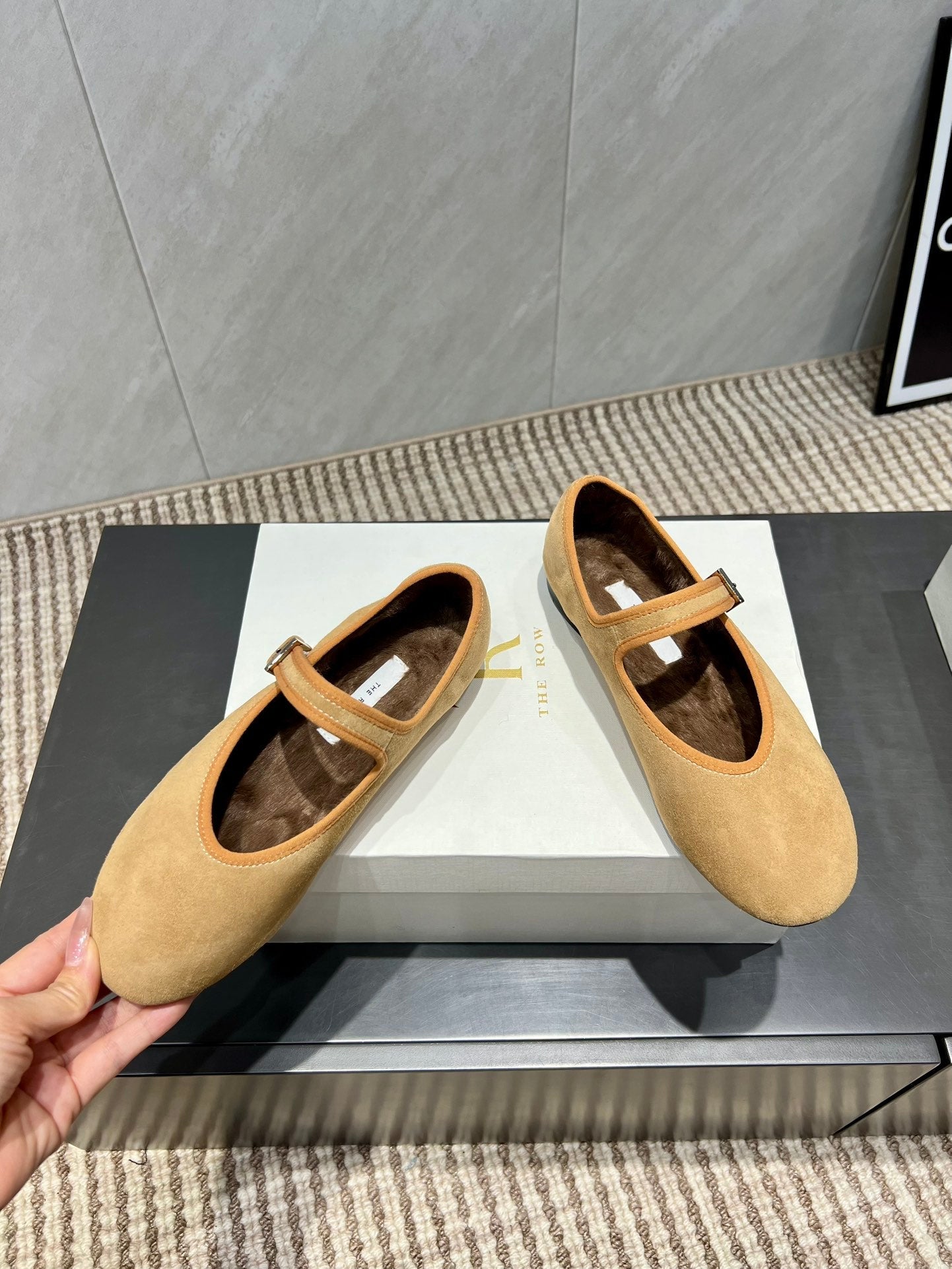 The Row 2025 Round Toe Ballet Flat Tan Suede Fleece 540489