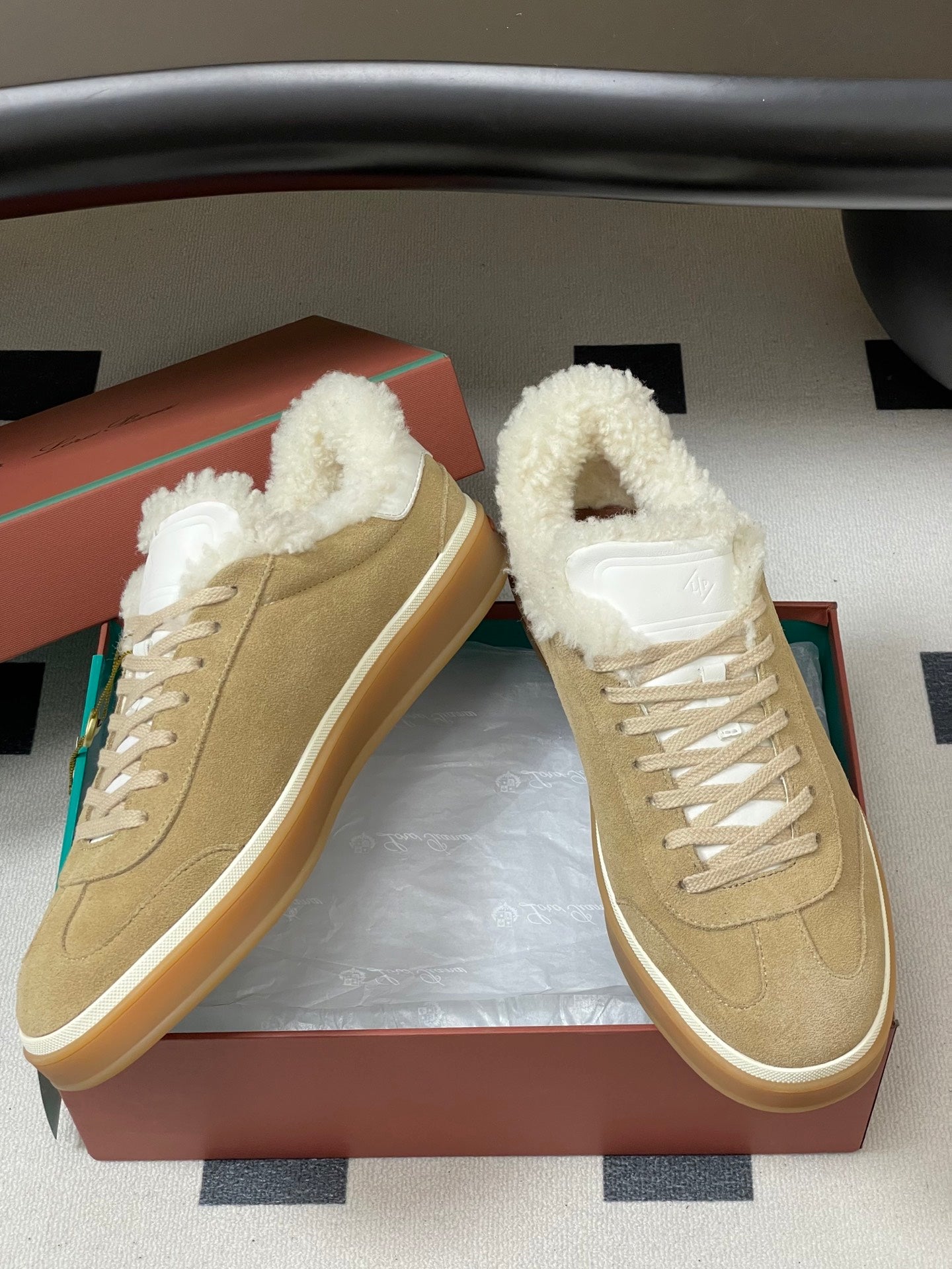 LP 25 Fur Sneaker Beige Suede Cowhide 534663