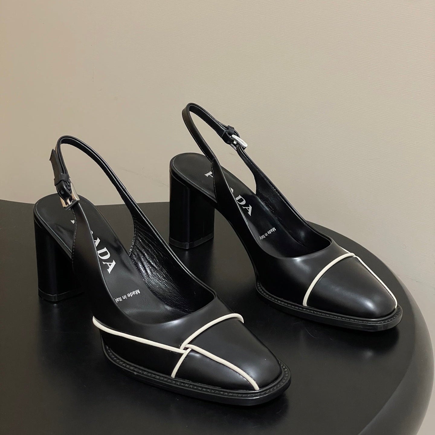 PRA 26SS Slingback 70 Black White Cowhide 593846