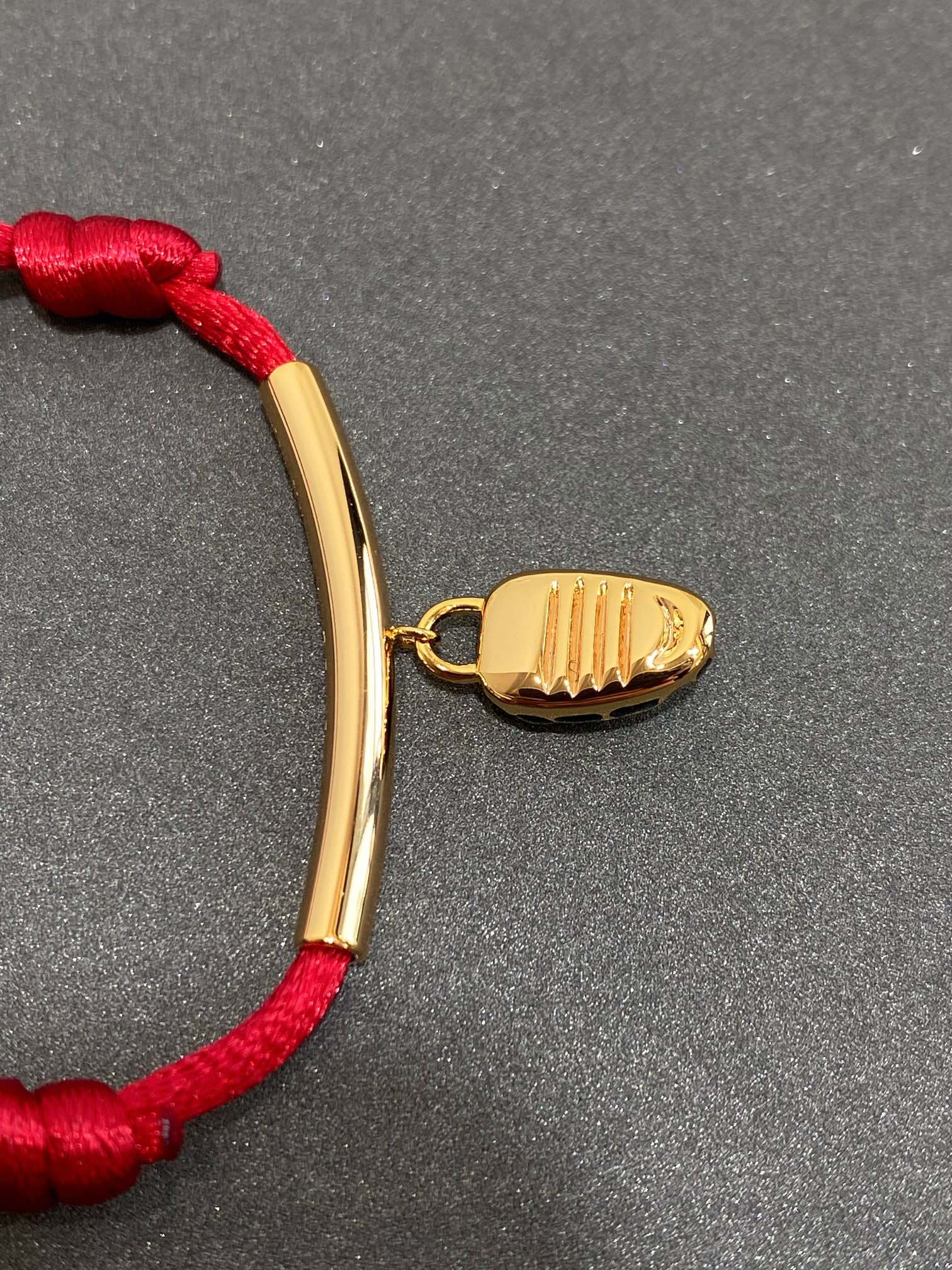 BVL RED SNAKE ROPE BRACELET