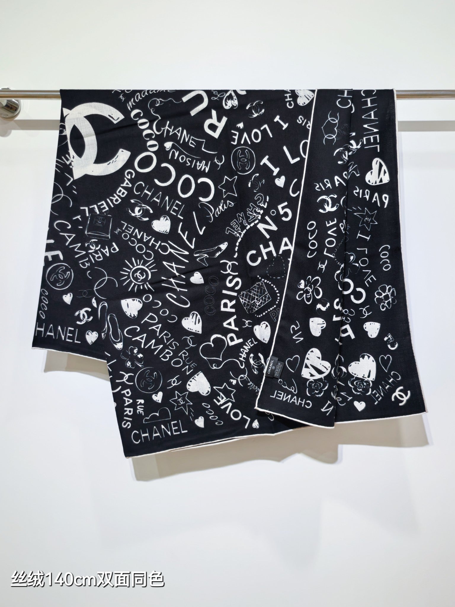 CC 25 Scarf 140CM Black White Cashmere 293081