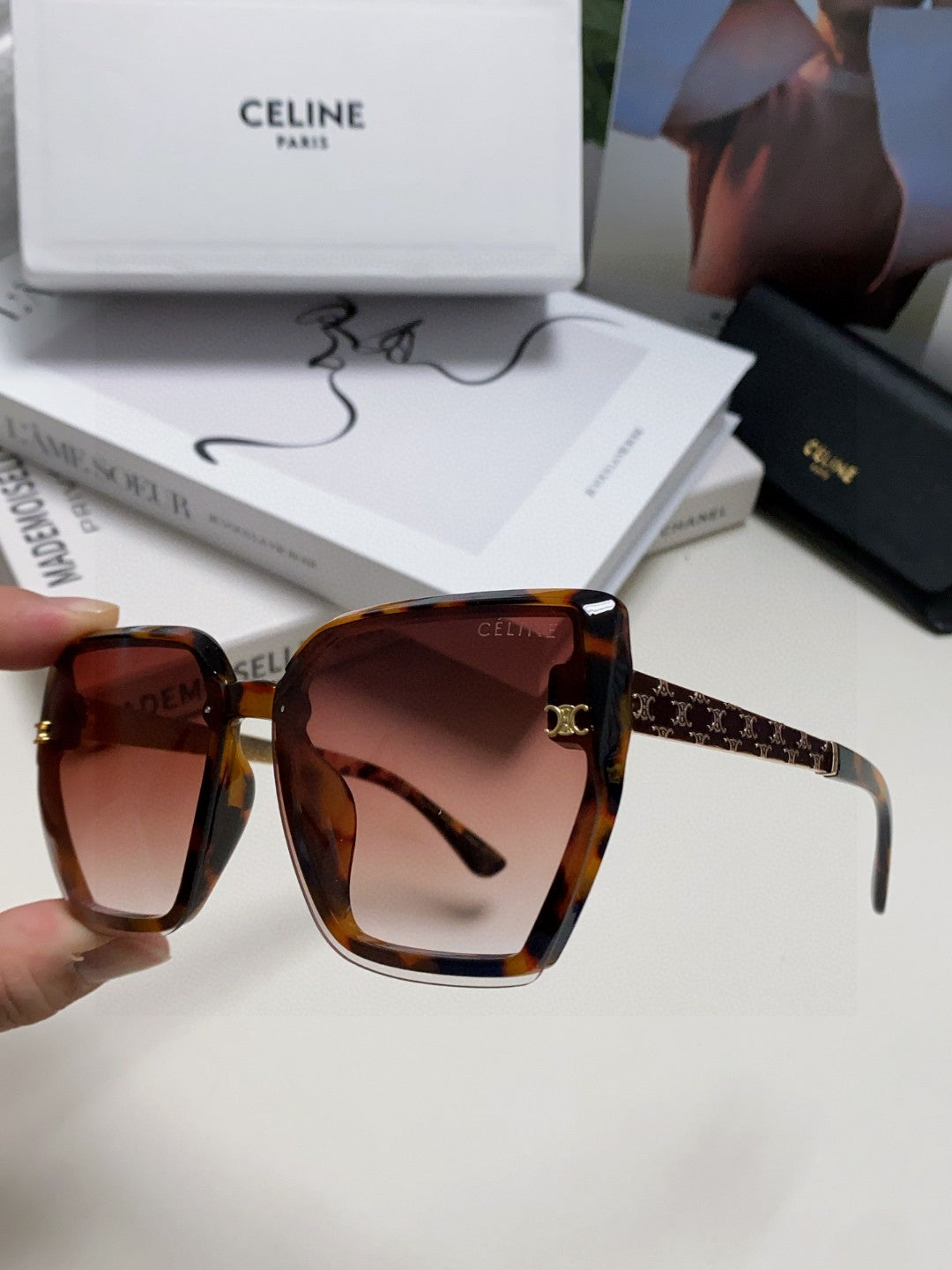 TRIOMPHE SUNGLASS 497830 IN HAVANA ACETATE EMBOSSED LOGO