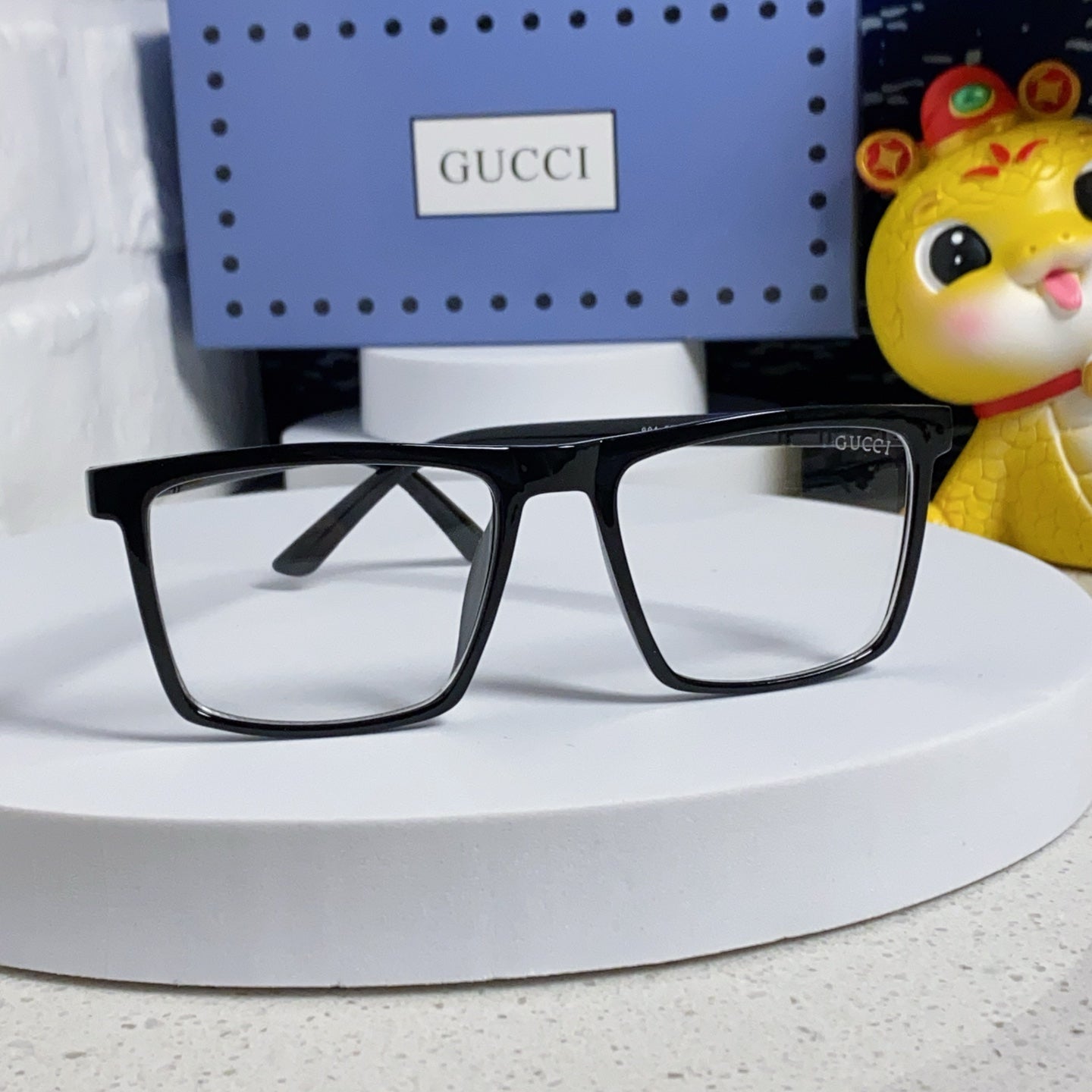 RECTANGULAR FRAME SUNGLASSES 563257 IN ACETATE