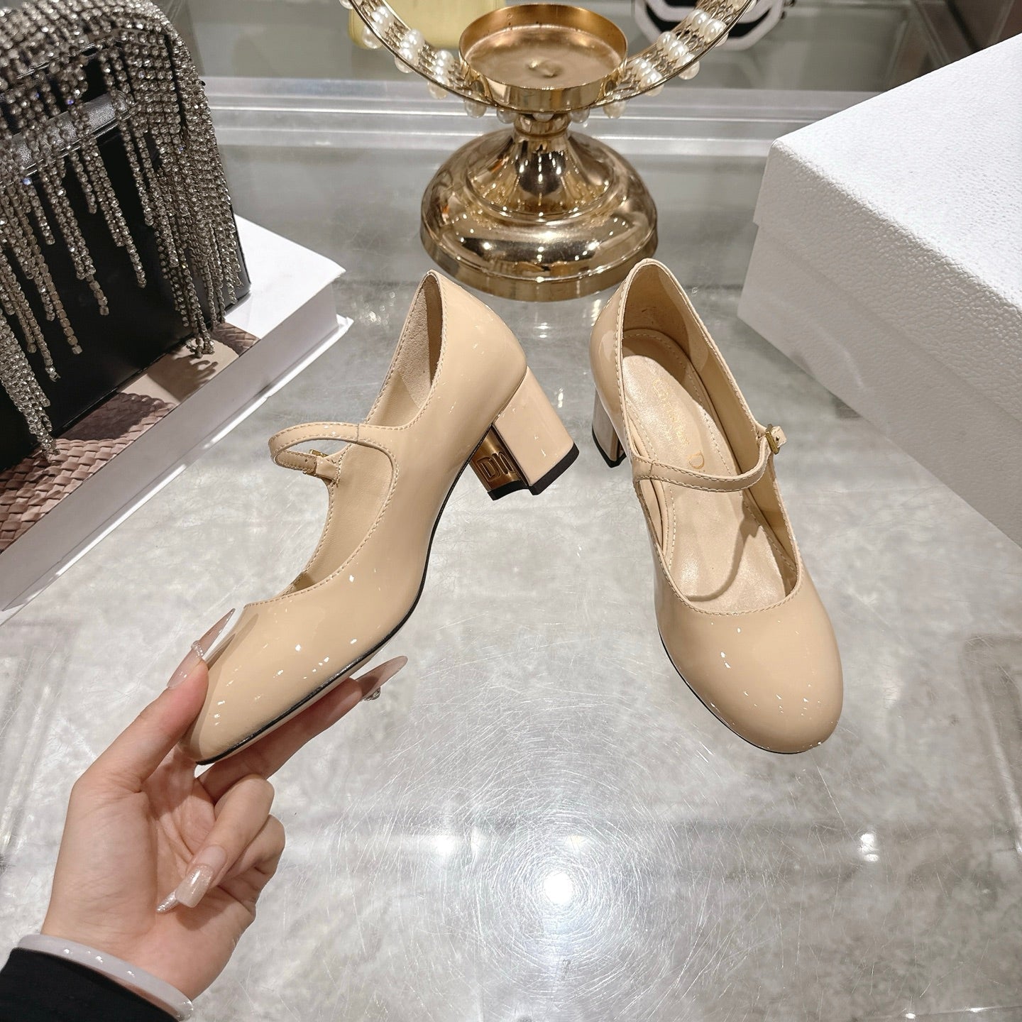 CD 26 Lolita High-Heeled 40 Beige Patent Leather 592219